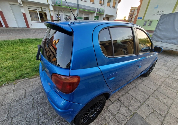 Toyota Yaris cena 7900 przebieg: 260000, rok produkcji 2003 z Piła małe 352